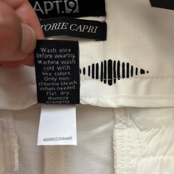 Women's Apt. 9 Fit Capri Pant Size::4 - Picture 15 of 15